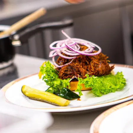 أولينسفانغ غجيستيهيم *