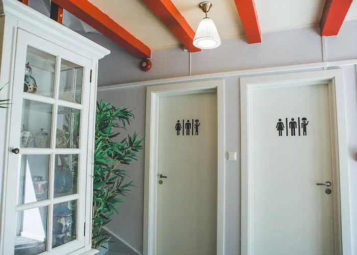 优伦斯王赫斯特海姆 旅馆