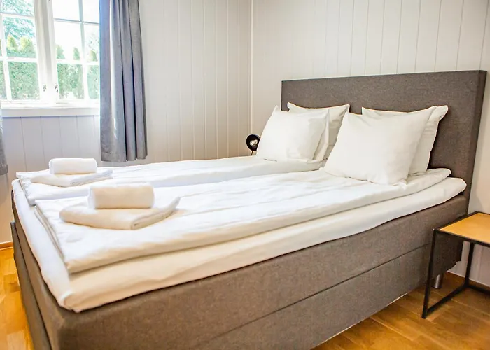 优伦斯王赫斯特海姆 * 洛夫特胡斯