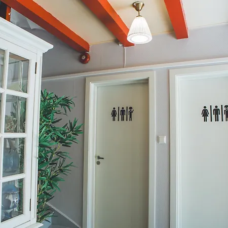 ウレンスヴァン ホステル