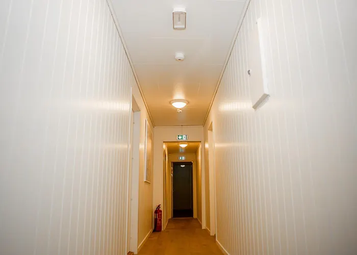 אכסניה Ullensvang Gjesteheim *