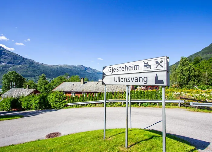 Ullensvang Gjesteheim *